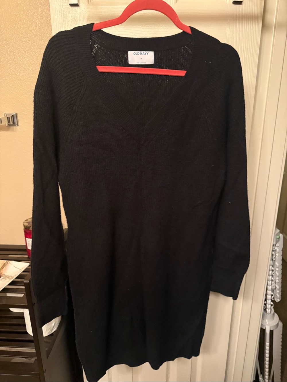 Old Navy Black V-Neck Women's Sweater Dress